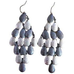 Textured Diamond-shaped‎ chandelier Scales Metallic Dangle Earrings
